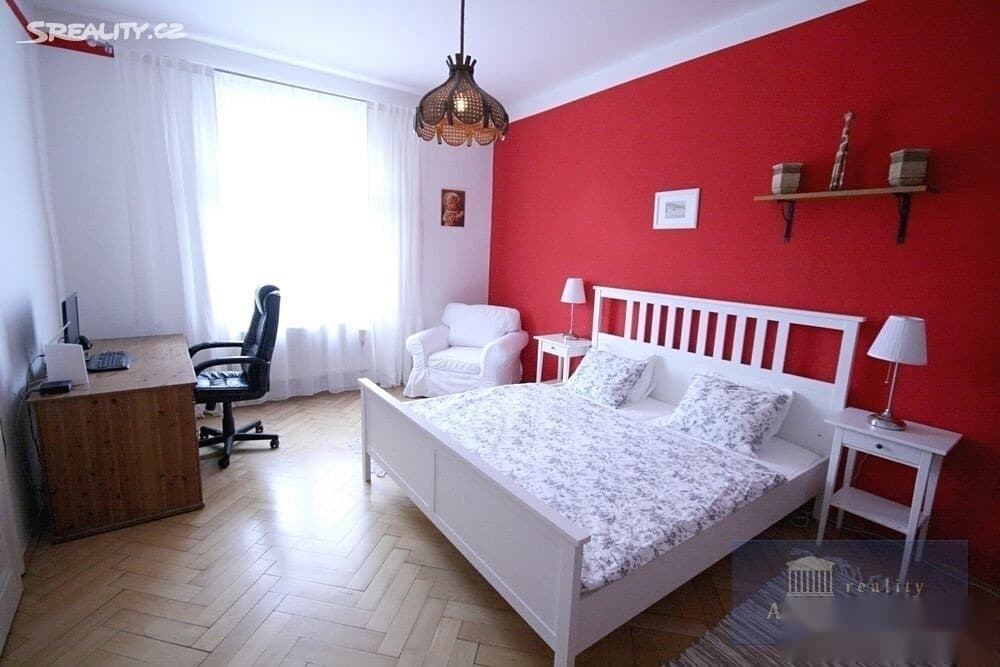 Byty Vyšehradská (Benti)
